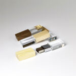 Wooden Glass USB Flash Drive 2.0 1GB 2GB 4GB Crystal USB Memory Stick 3.0 8GB 16GB 32GB 64GB Wedding Gift with Custom Logo